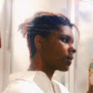 Meet your Posher, Milo